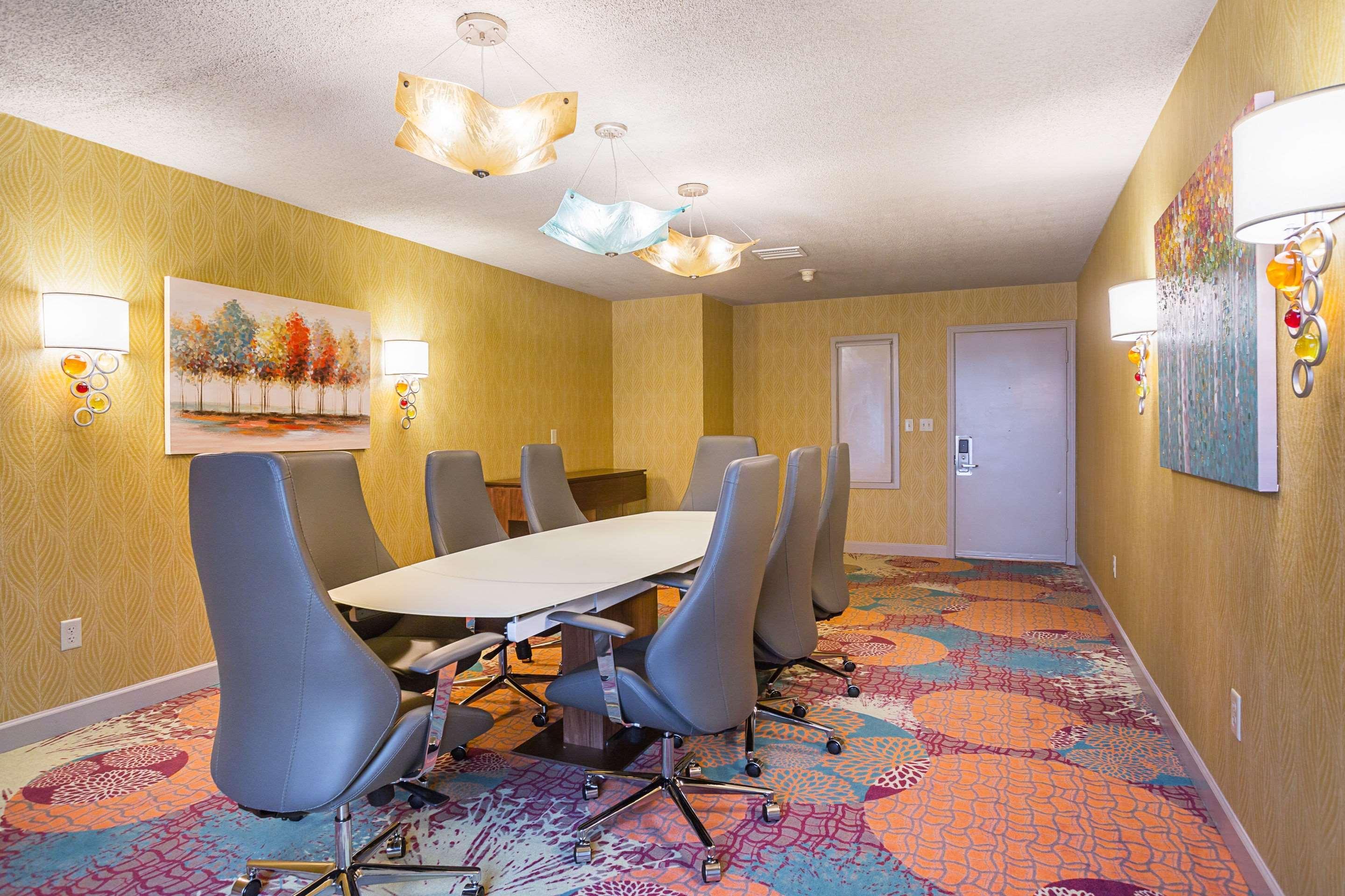 Clarion Inn & Suites Evansville Kültér fotó