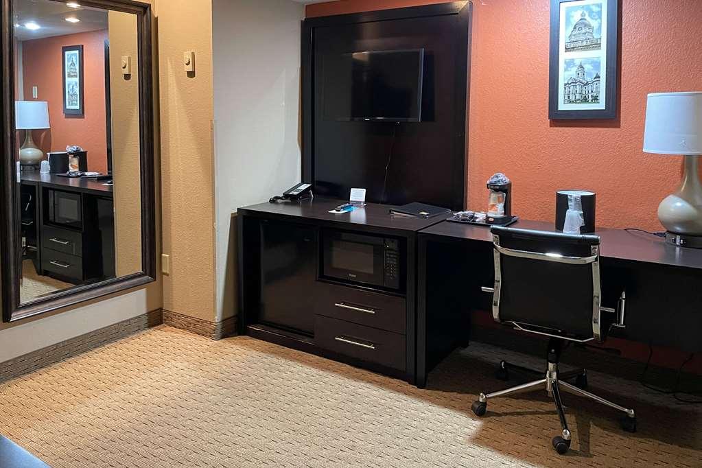 Clarion Inn & Suites Evansville Szoba fotó